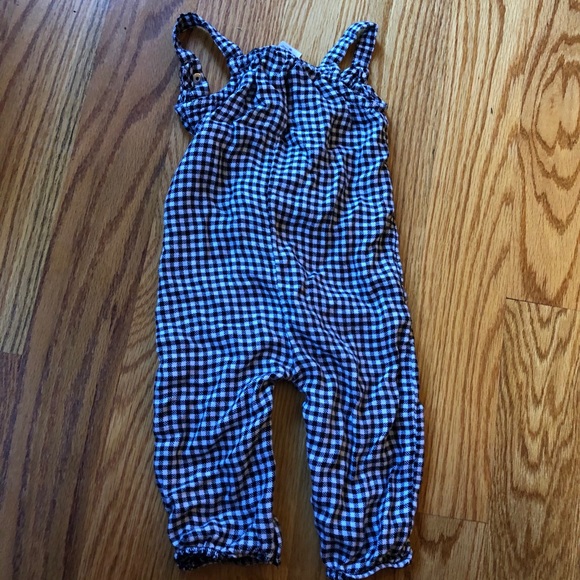 Carter’s black & white jumper size 9 months - Picture 6 of 6